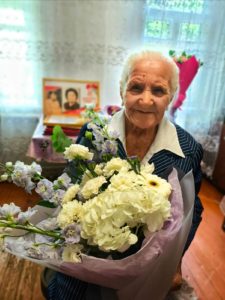 Поздравляем с 100 - летним юбилеем Ткачеву Любовь Ивановну